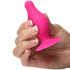 Squeeze-It Squeezable Liten Analplugg Produktbilde med hånd 5