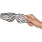Baseks Zebra Blindfold Produktbilde med hånd 50